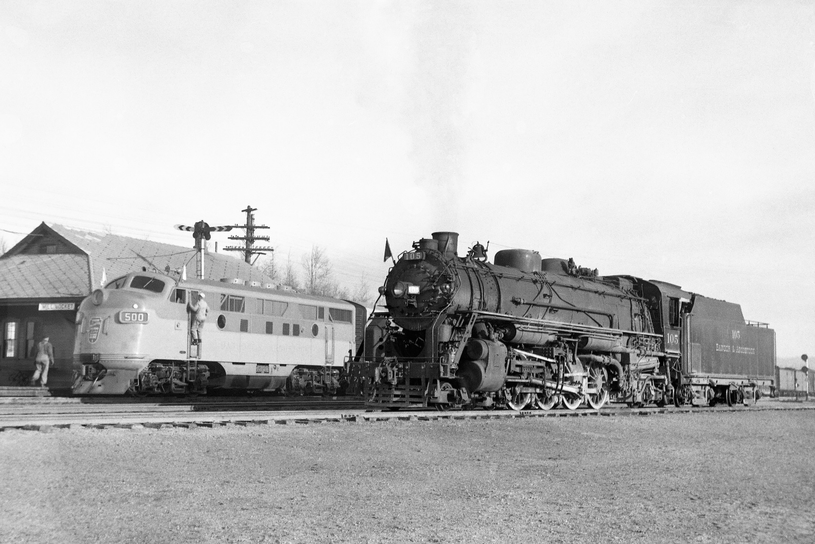 BAR F3 #500 & 4-8-2 #105 at Millinocket, ME on 11/4/1947.