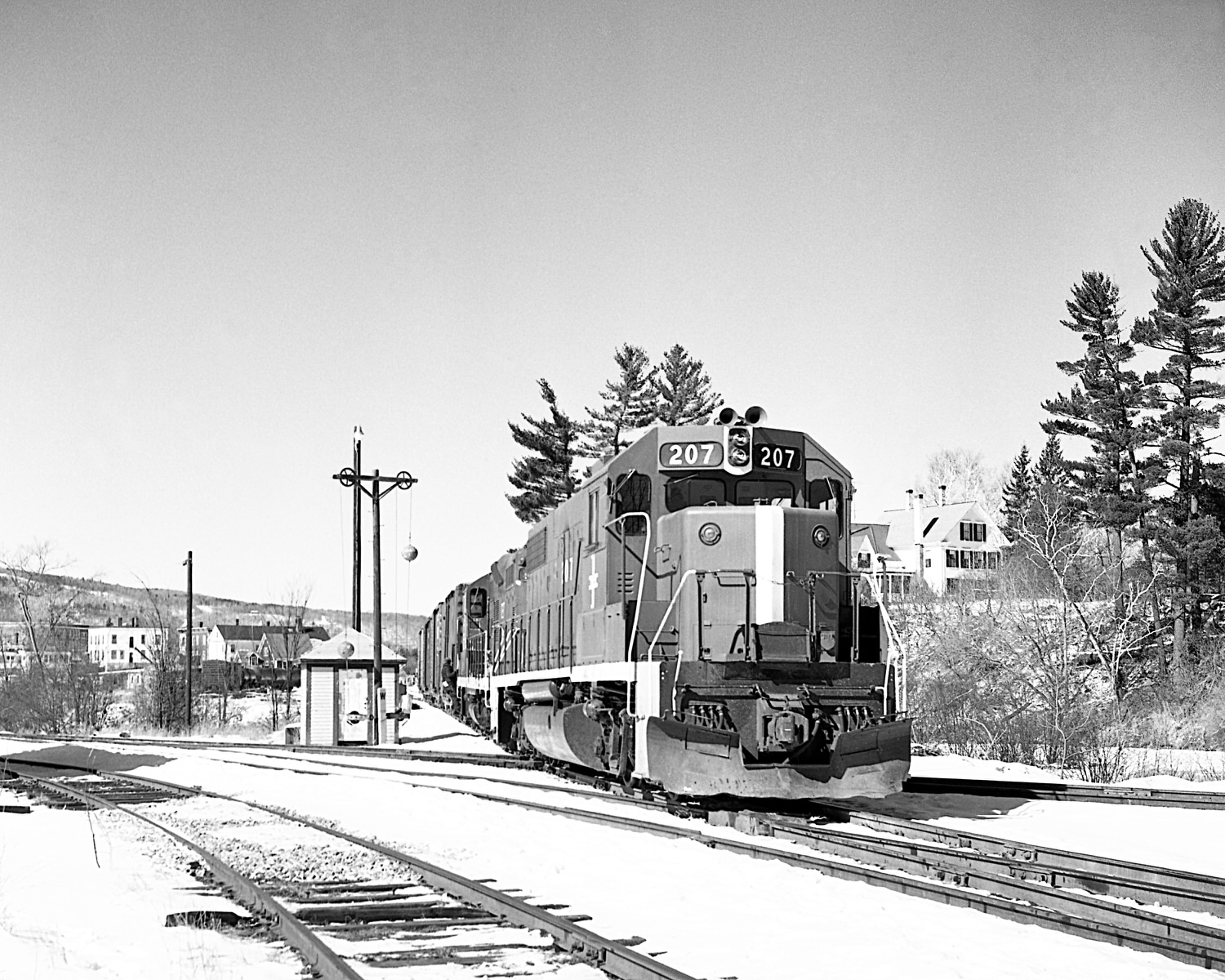 BM 207 on Groveton local G4 switching at Whitefield, NH late 70's. (8x10)