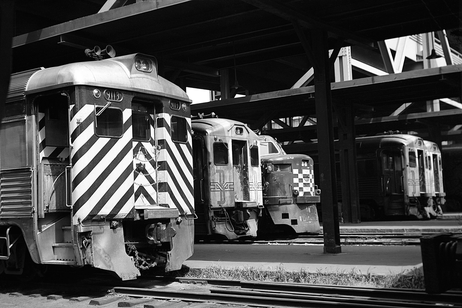 Power at North Station in Boston, MA on 8/18/1964 (8x12)