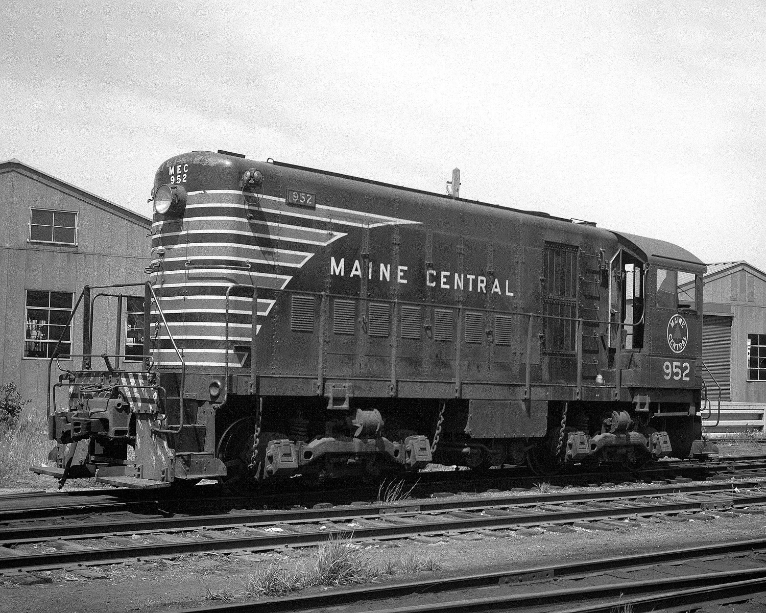 Maine Central #952. (8x10)