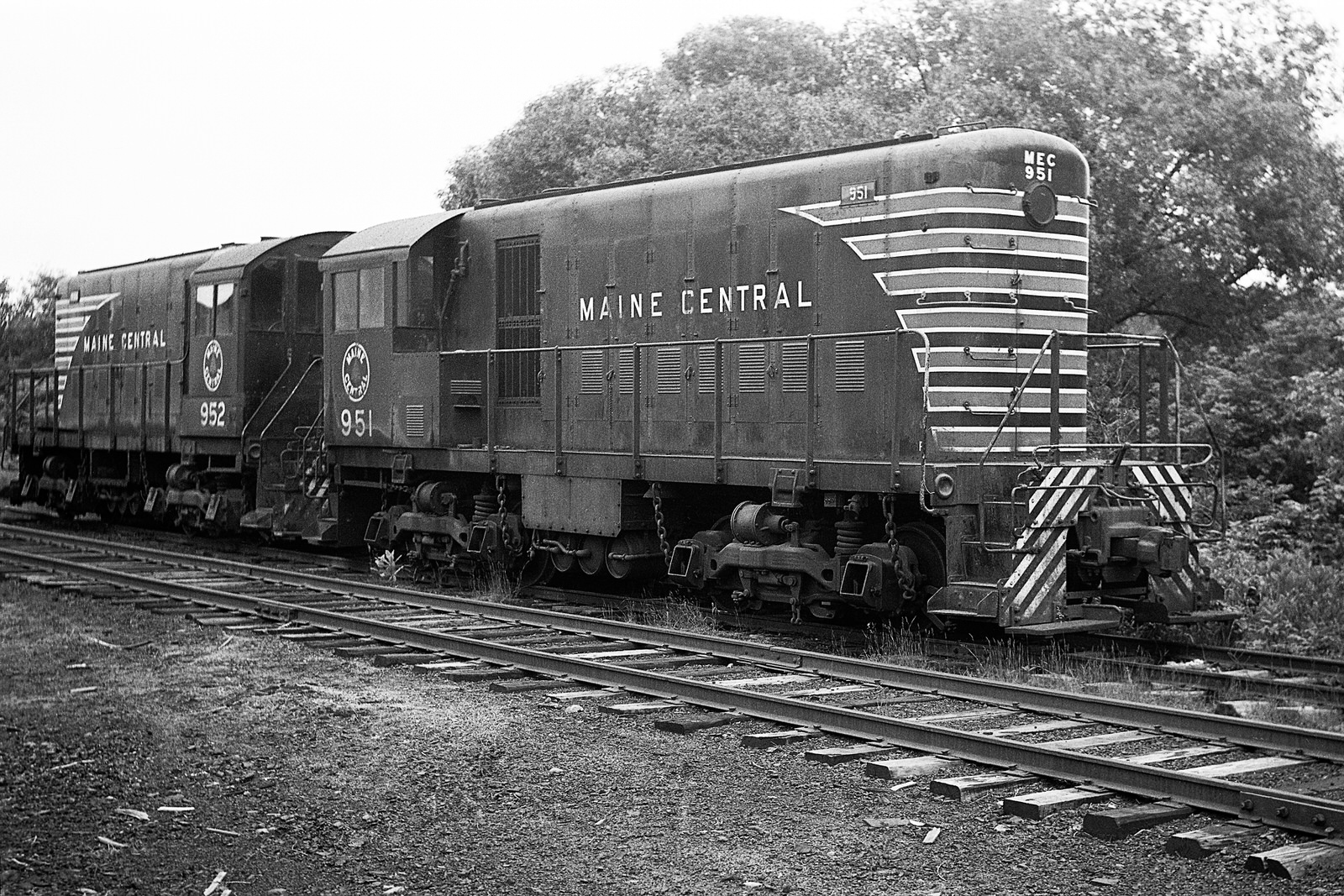 Maine Central Alco HH660 #951 & 952 at Waterville, MA on 6/26/68. (8x12)