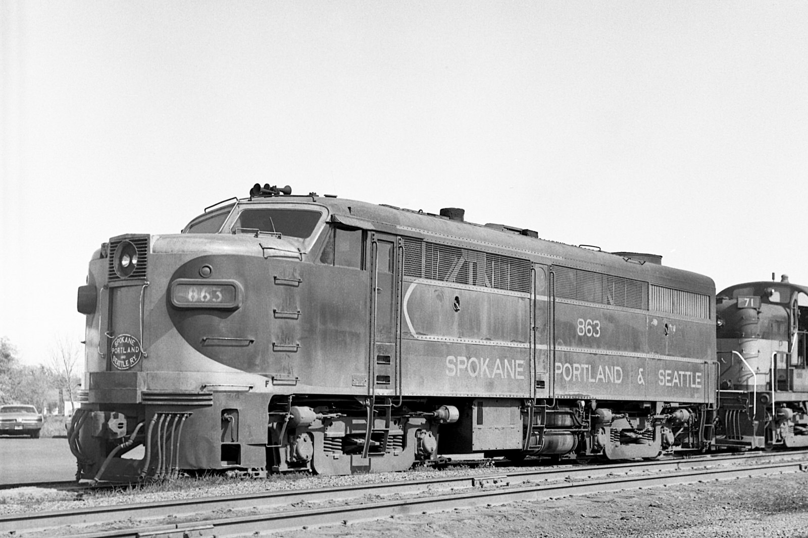 Spokane, Portland & Seattle Alco FA1 #863 @ Eugene, OR on 7/27/1968. (8x12)